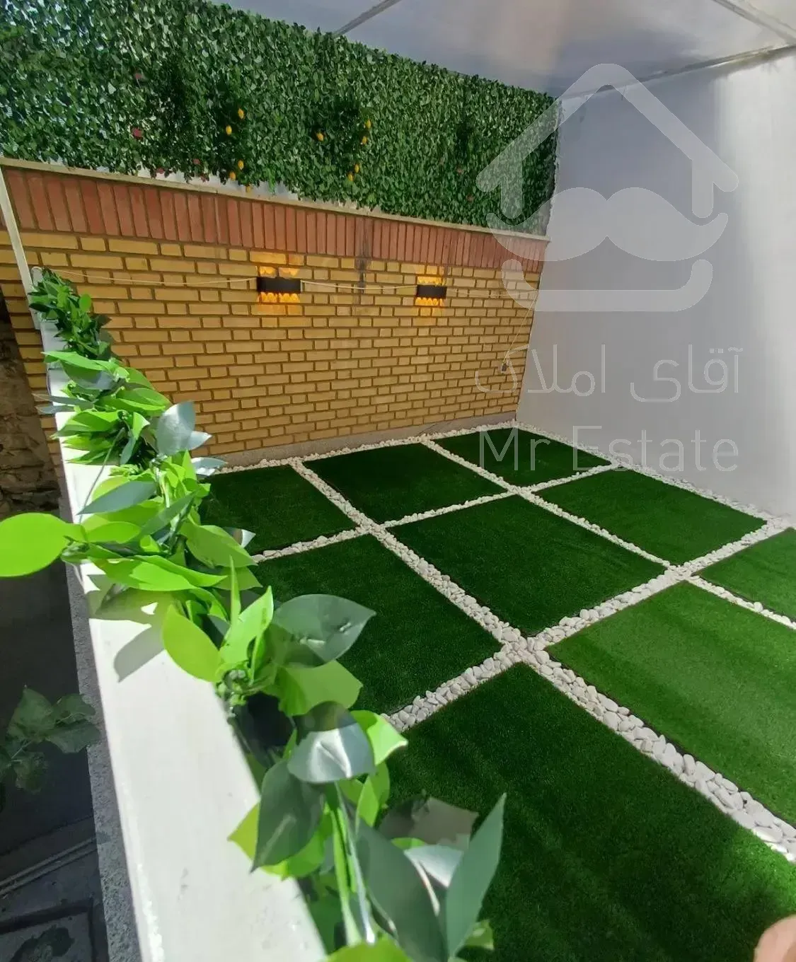 64متر آسانسور دار/ دستغیب استادمعین/ بدون زیرتجاری