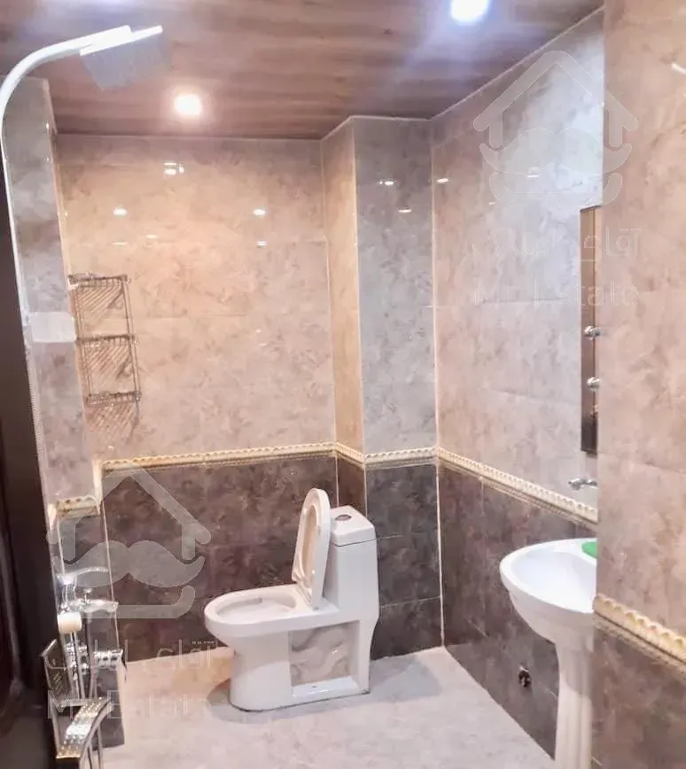 ۱۰۵متر آپارتمان مسکونی در فردوس شرق