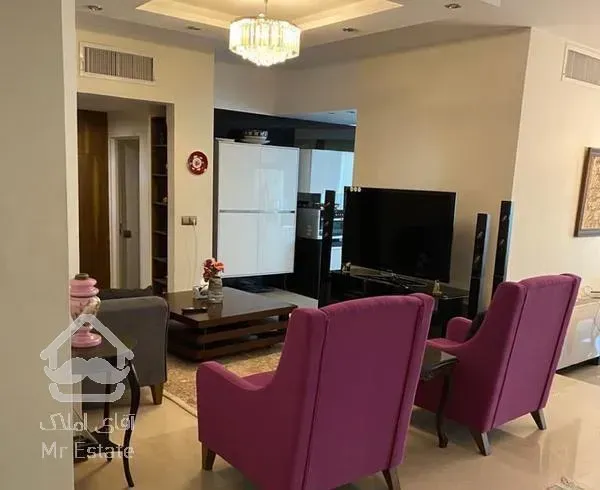 فرشته ٢٢٠ متر