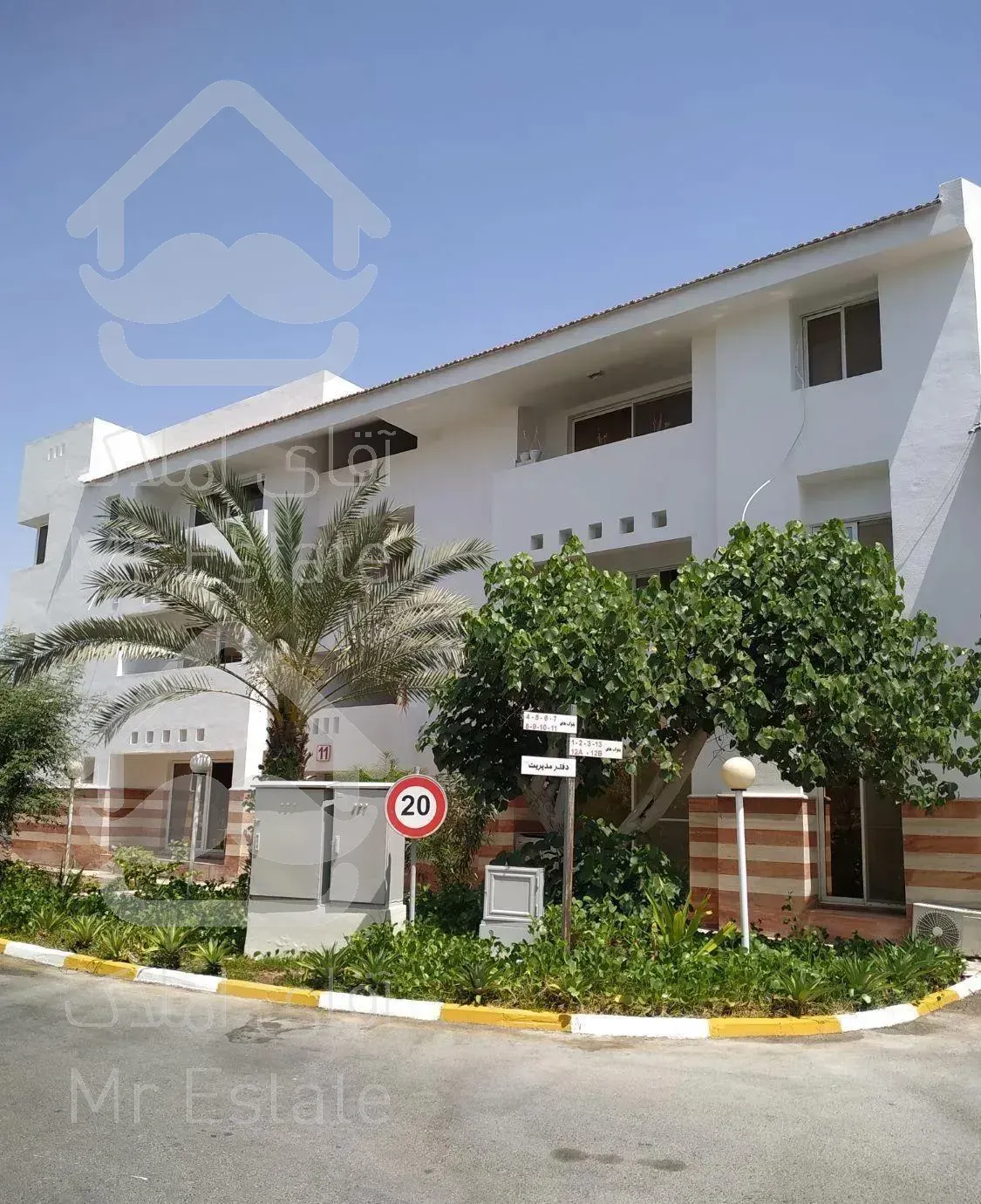 نسیم کیش دوبلکس با دید زیبای فضای سبز