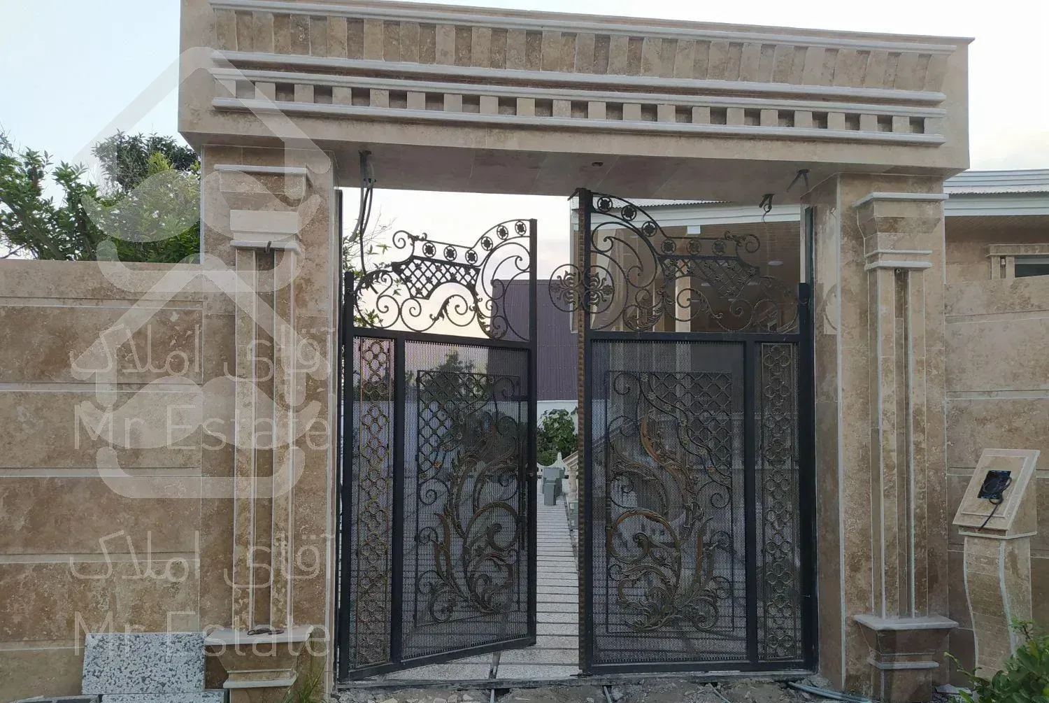 ویلا و زیبا ساخت