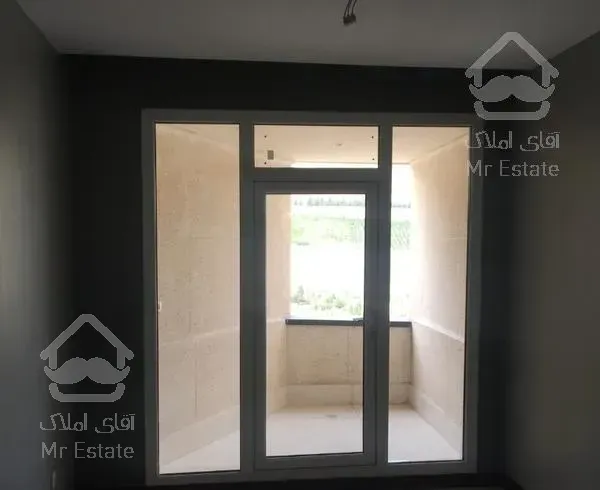 واحد ۱۰۵ متری تمیز امکانات کامل مروارید شهر