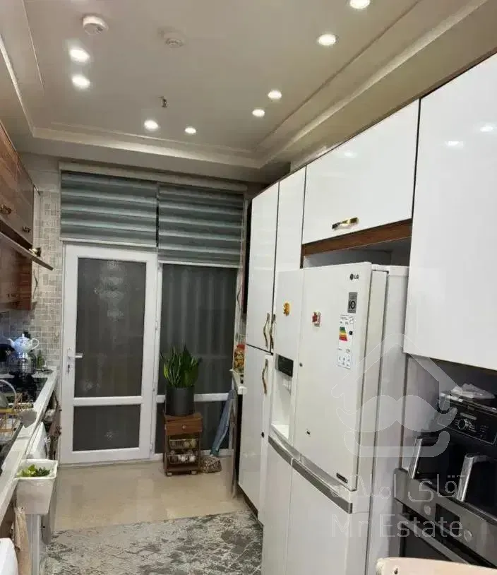 ۱۰۸متر/۲خواب/طبقه آخر/تکواحدی/شخصی ساز