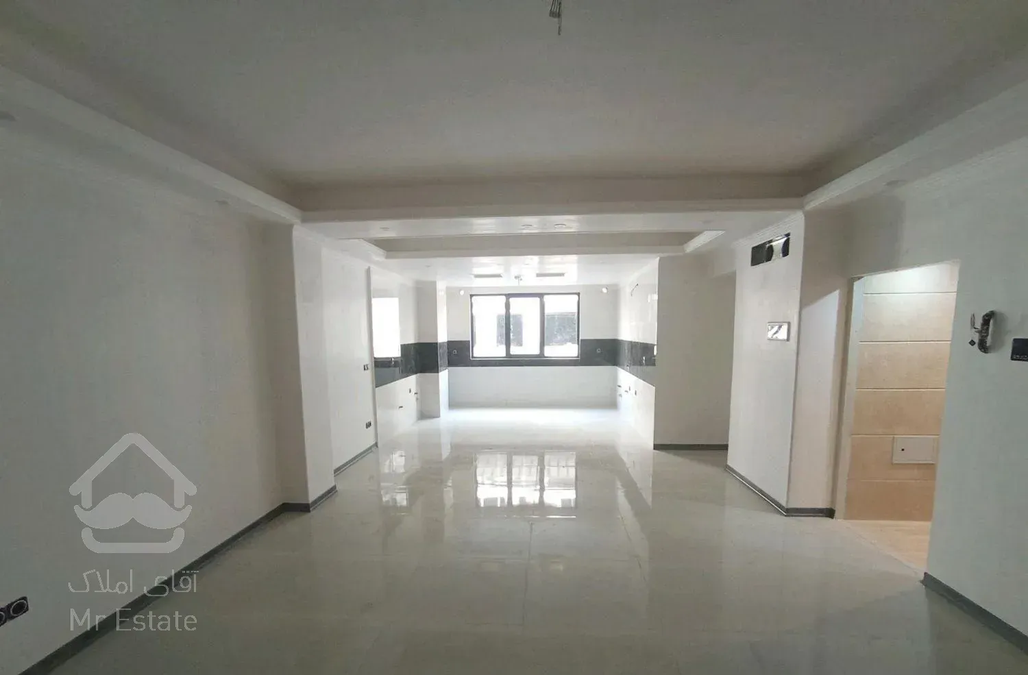 ۸۸متر تکواحد ، کلیدنخورده ، پارکینگ دار