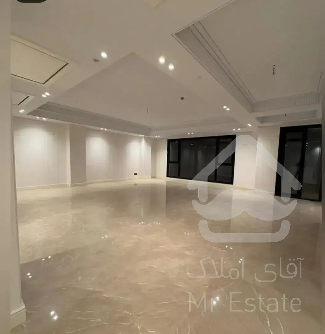 دروس/۲۰۰متر/تاپ لوکیشن/۳خوابه/فول مشاعات