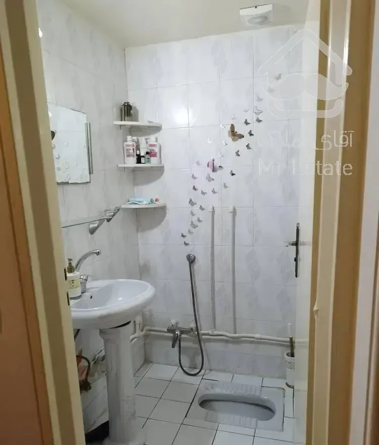 ۶۱ متر یک خوابه ط همکف  شهرک محلاتی مسکن بهشت