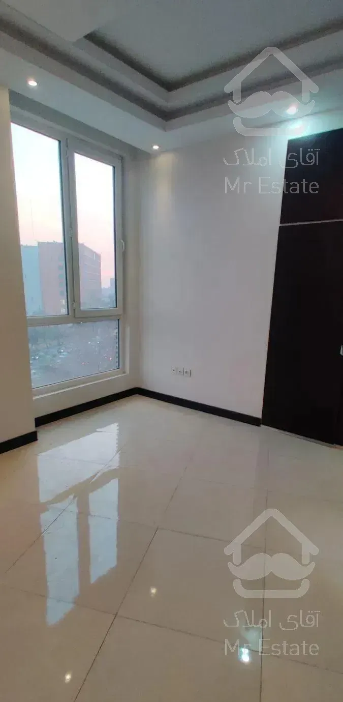 ۱۲۴متر سه خواب آکواریوم ۰