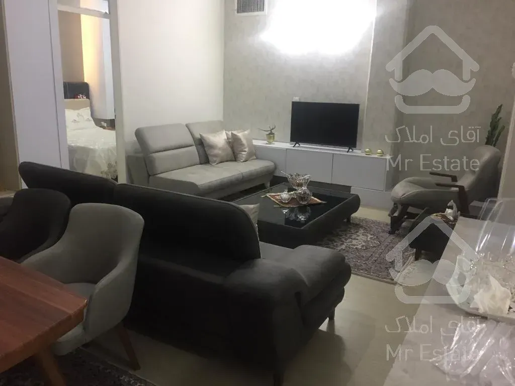 ۶۲ متر سالن پرده خور فول امکانات بیمه