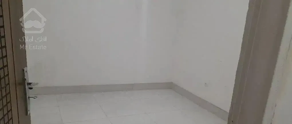 80 متری نوساز