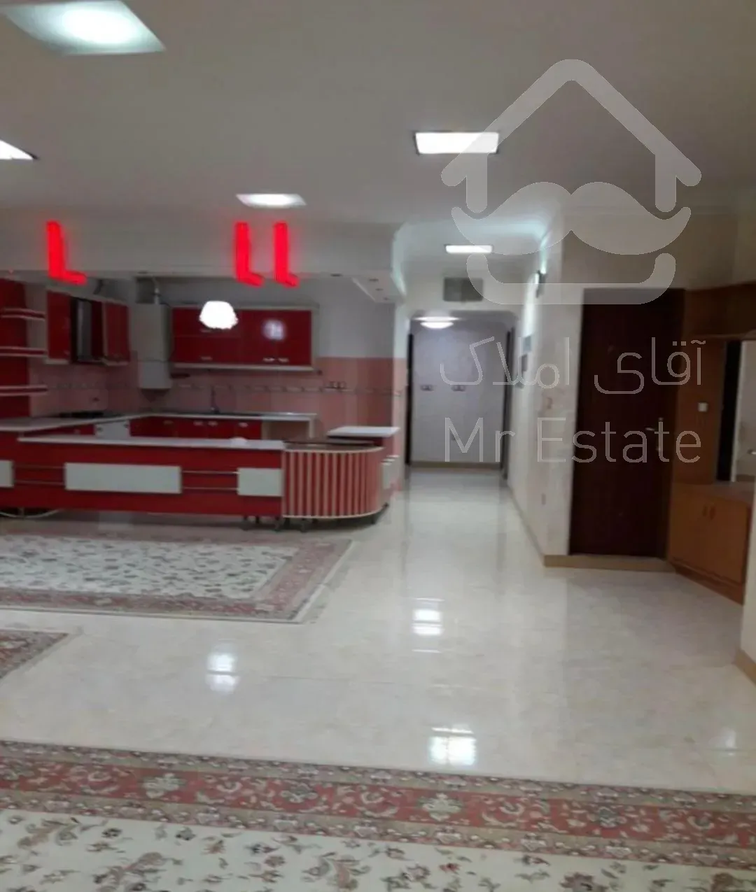 رهن و اجاره آپارتمان در آب و برق حاشیه بلوار فکوری