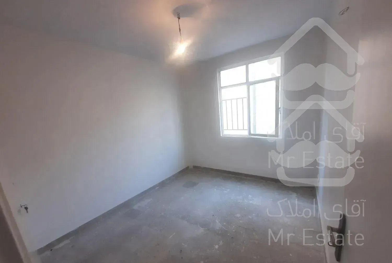 آپارتمان ۸۴ متری تکاوران