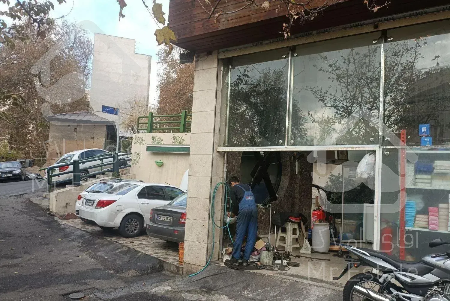 47 متر تجاری با انبار تجاری در دو طبقه