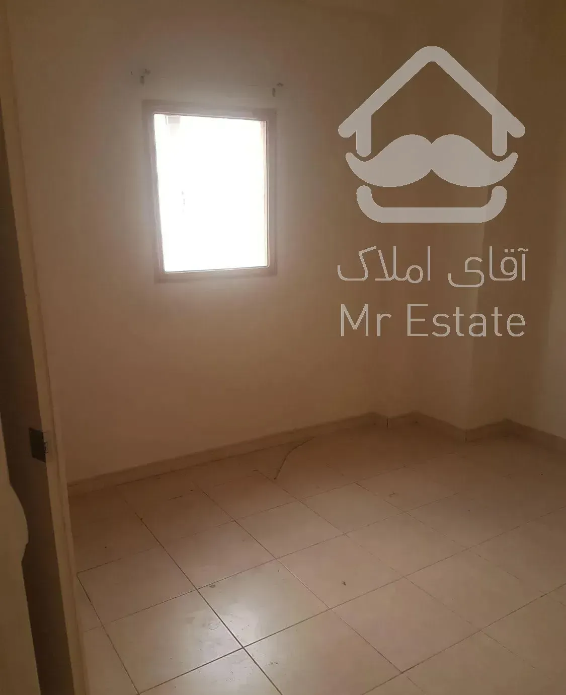 کریم خان خ به آفرین۲۰۰متر۴خوابه تکواحدی