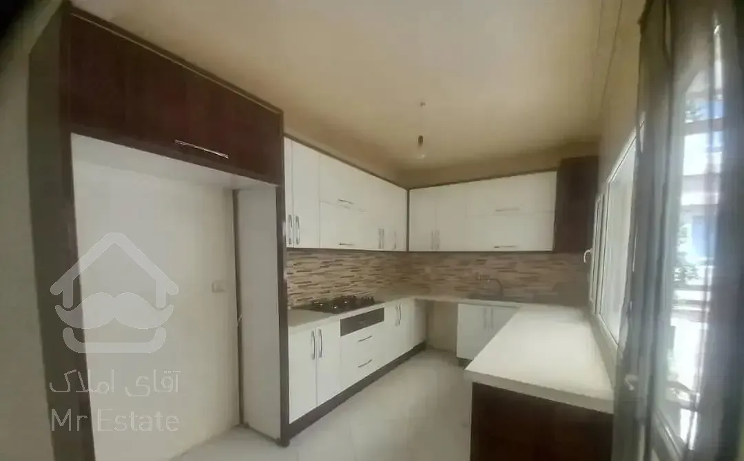 ستارخان خیابان تهران ویلا ۱۵۰متر سه خوابه