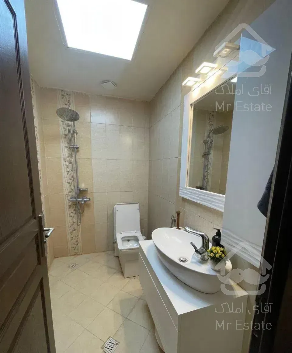 شاهین شمالی خیام ۱۰۳متر