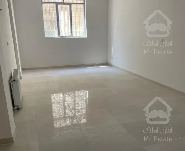 فردیس کرج ۸۲ متر خوش نقشه