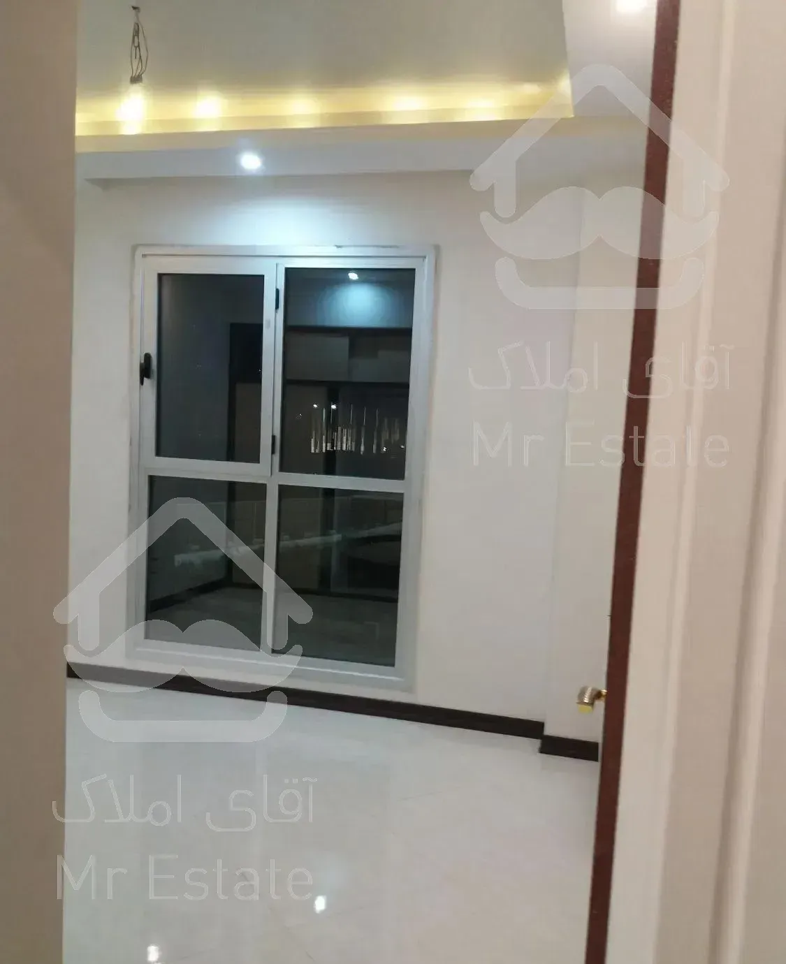 چیتگر برج مجلل خلبانان