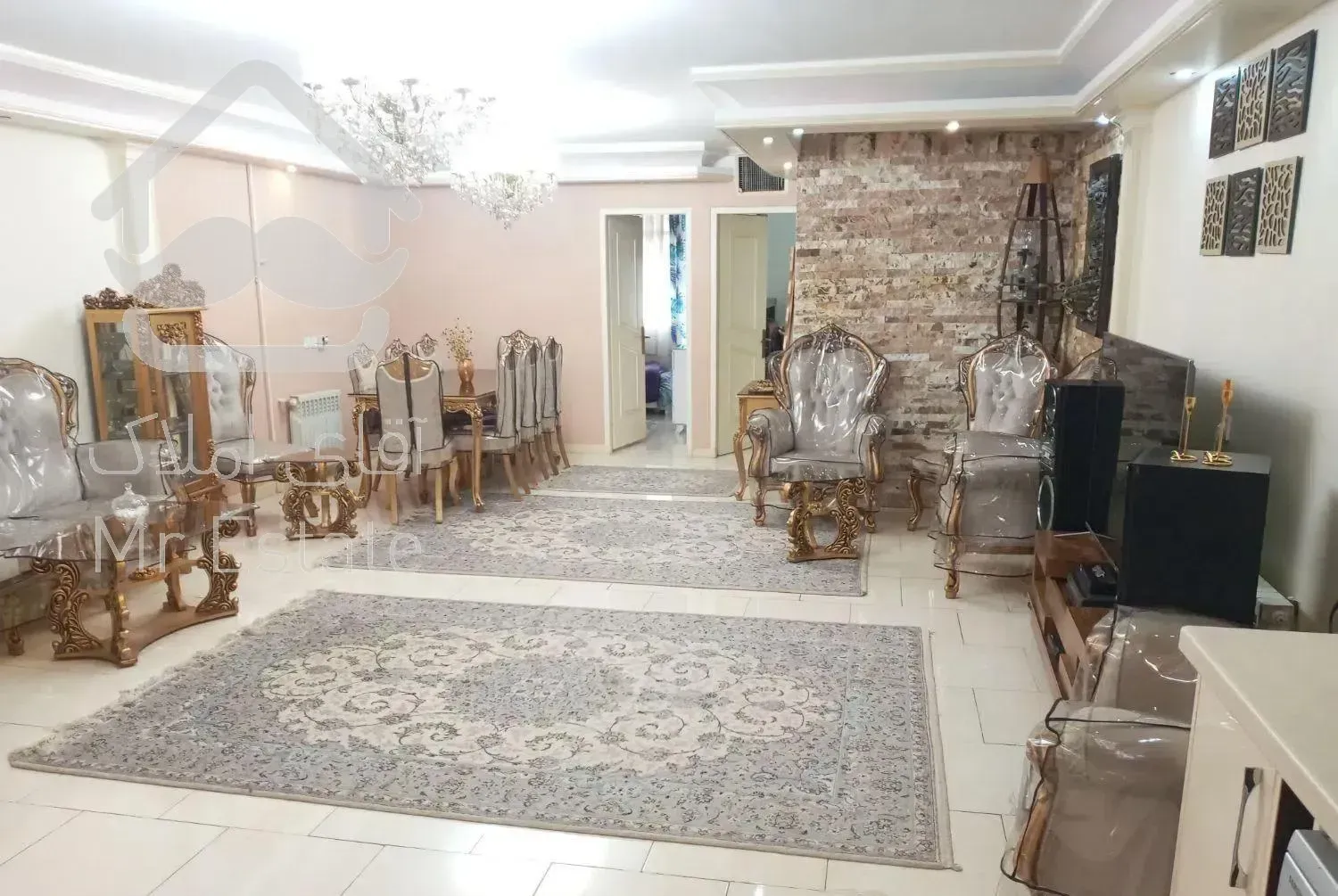 آپارتمان ۹۵متر دوخوابه در نیروهوایی