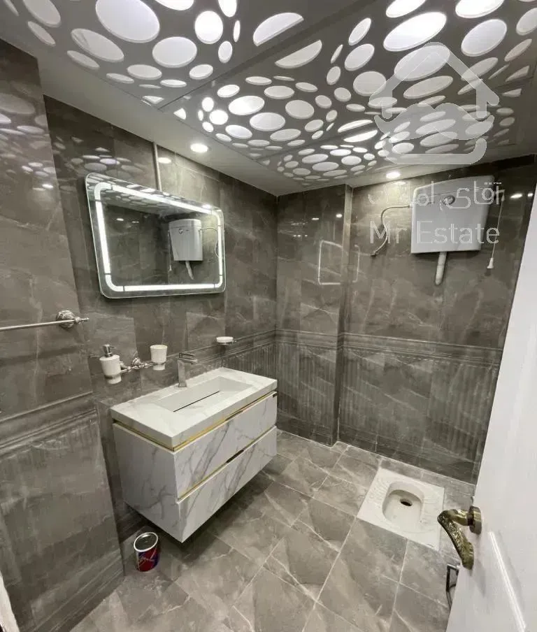 165 متر سه خواب تکواحدی فول آلاله شرقی