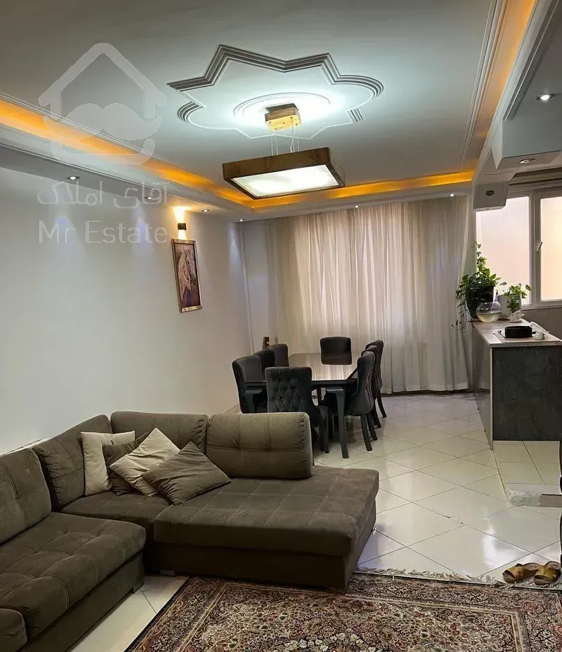 ۶۷متر خوش نقشه/ شخصی ساز / پارکینگ سندی