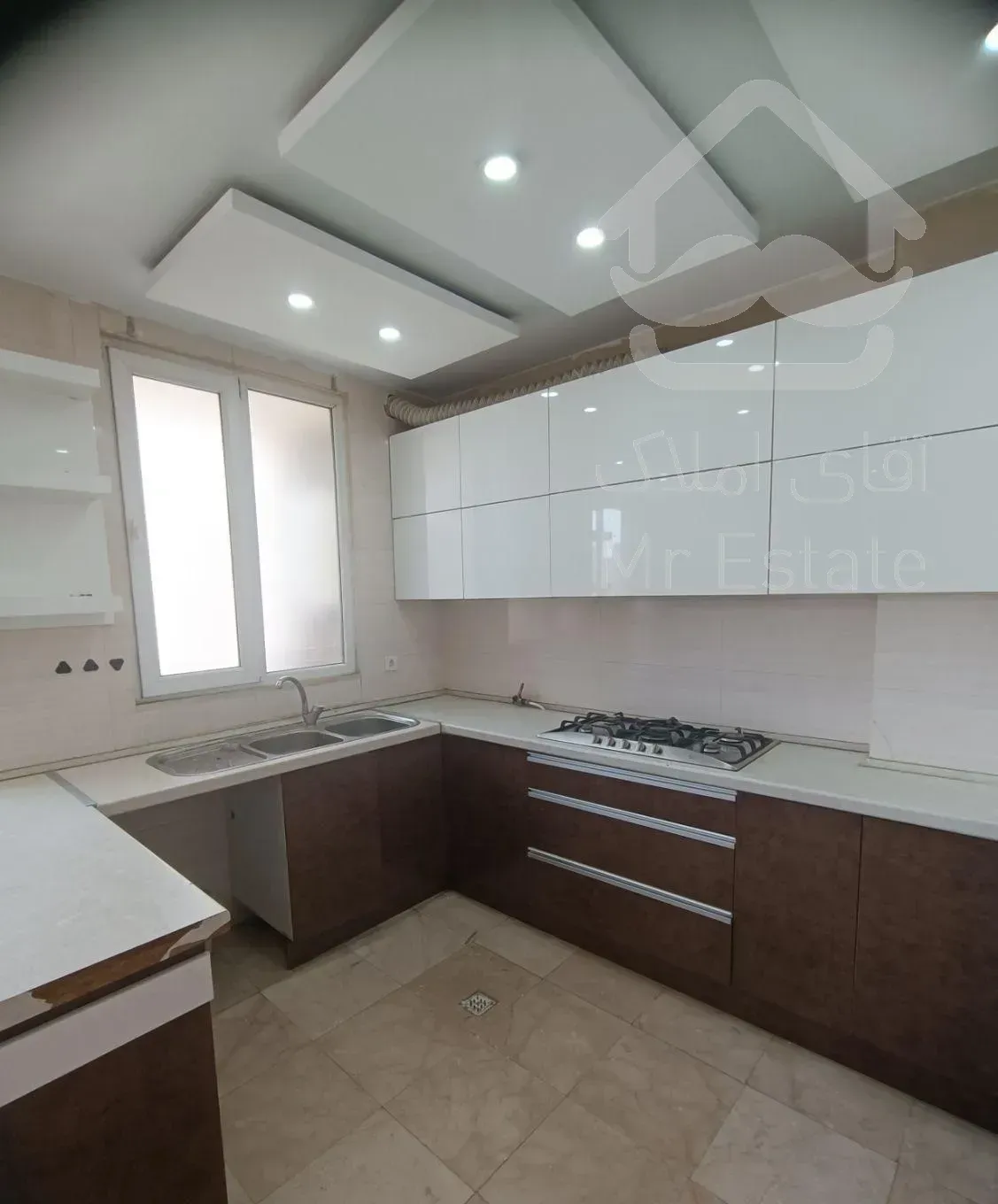 نارمک/۸۳ متر/میدان ۹۲/شیک و خوش نقشه