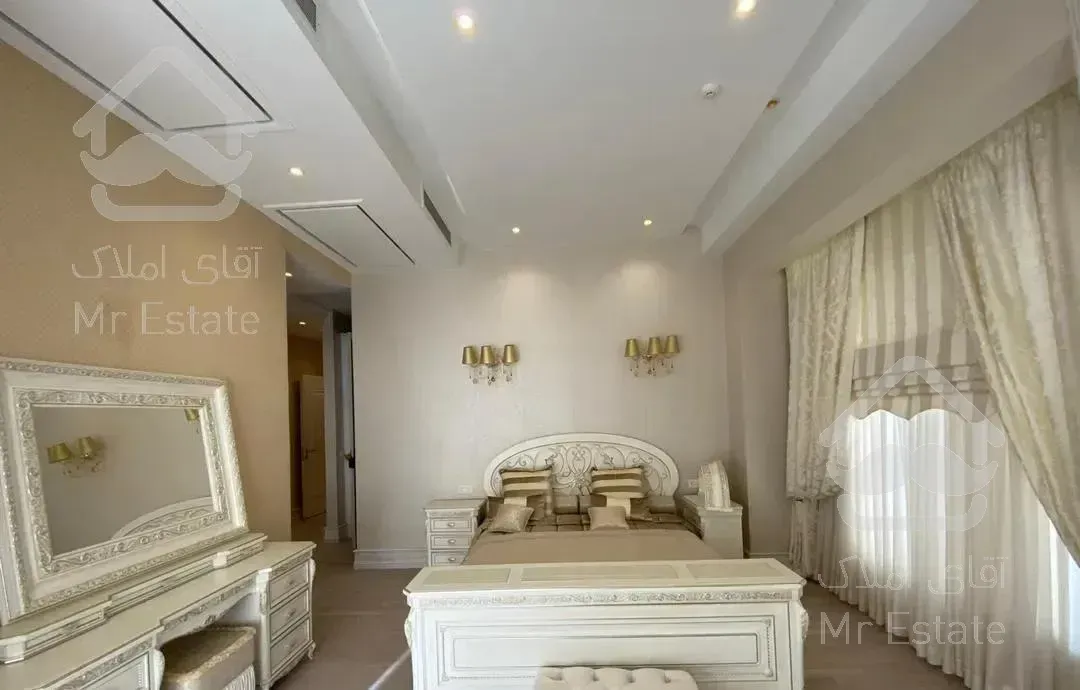 باغ فردوس ۲۲۰ متر آپارتمان سوپر کلاسیک