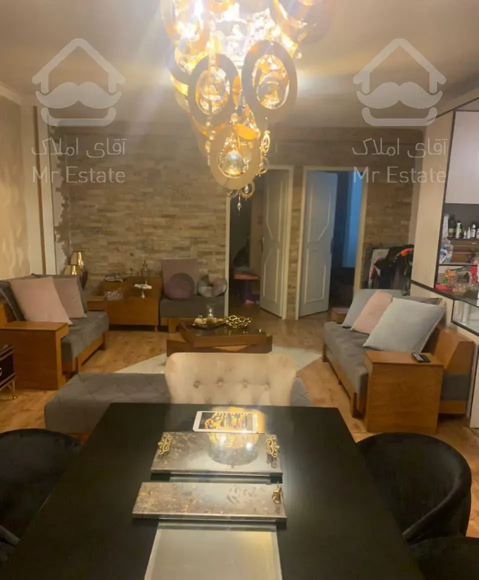 ٨٦ متر ٢ خواب اشرفی اصفهای ٢٢ بهمن