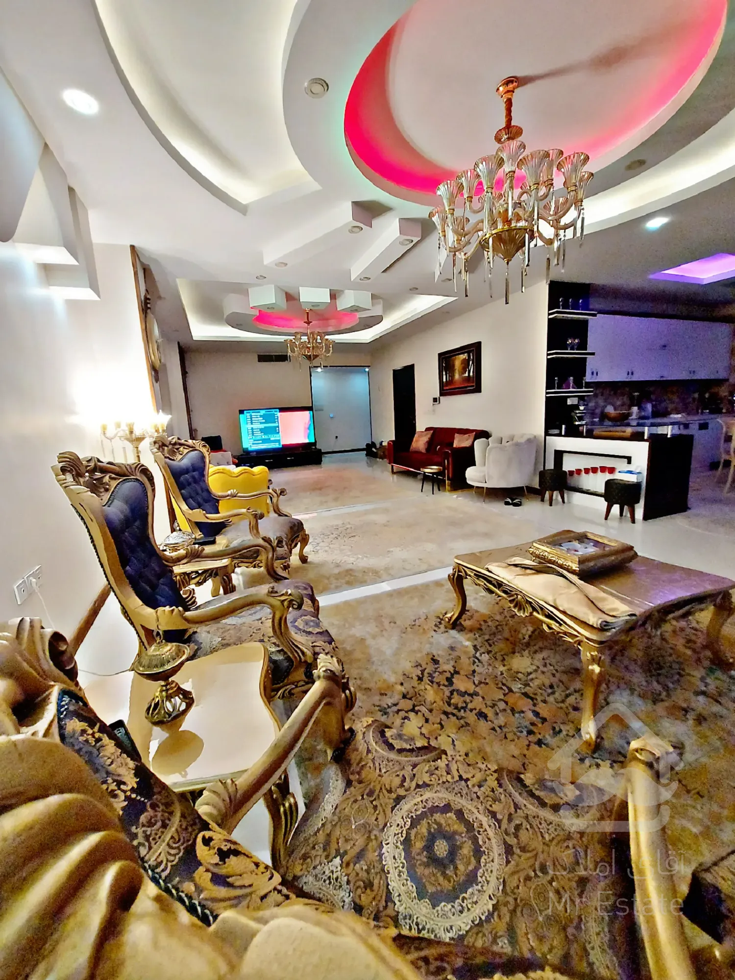 150متری تاپ لول،۳خواب مستر،شهرک راه آهن(شخصی ساز،بامشاعات آبی )