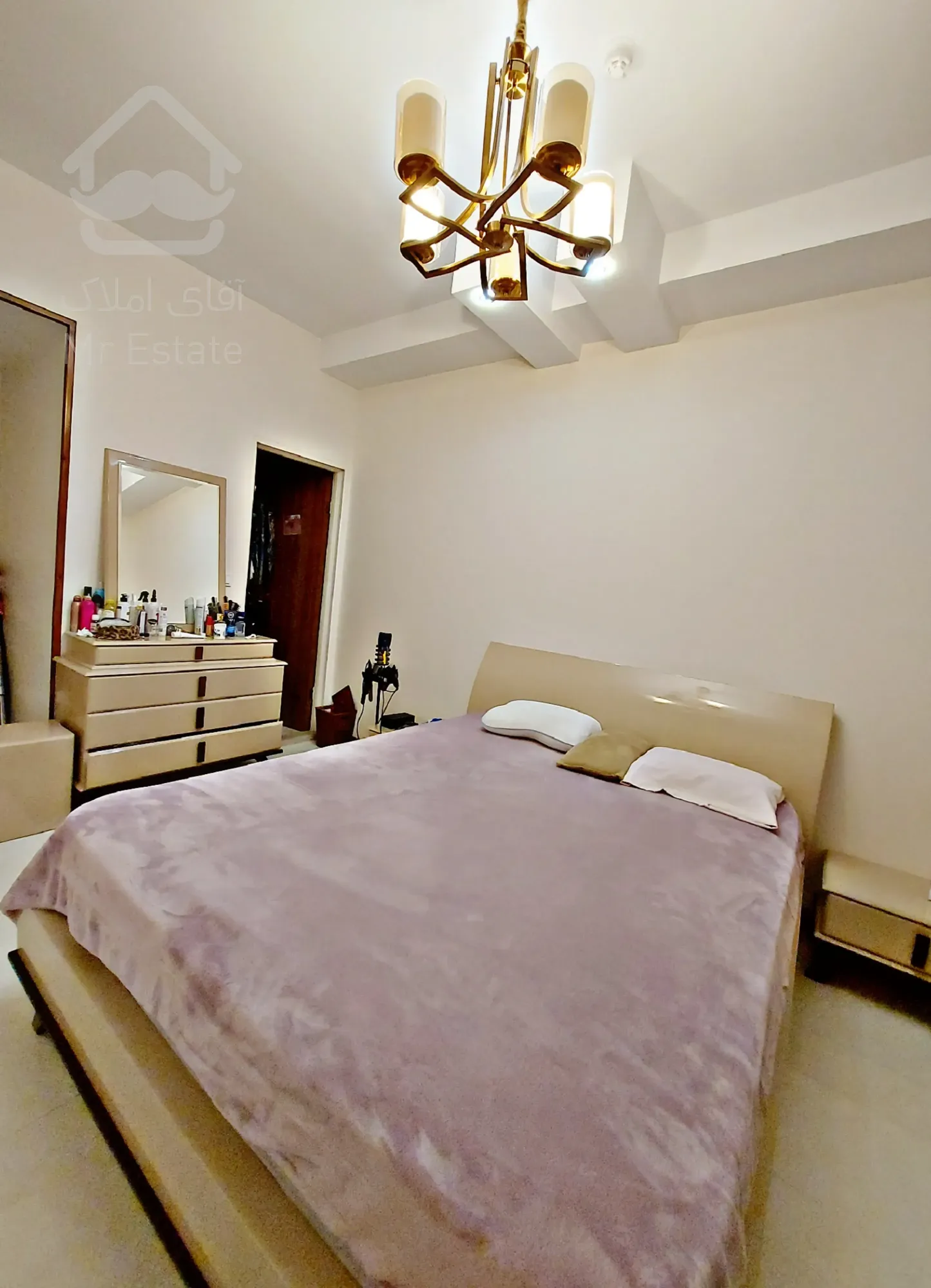 150متری تاپ لول،۳خواب مستر،شهرک راه آهن(شخصی ساز،بامشاعات آبی )