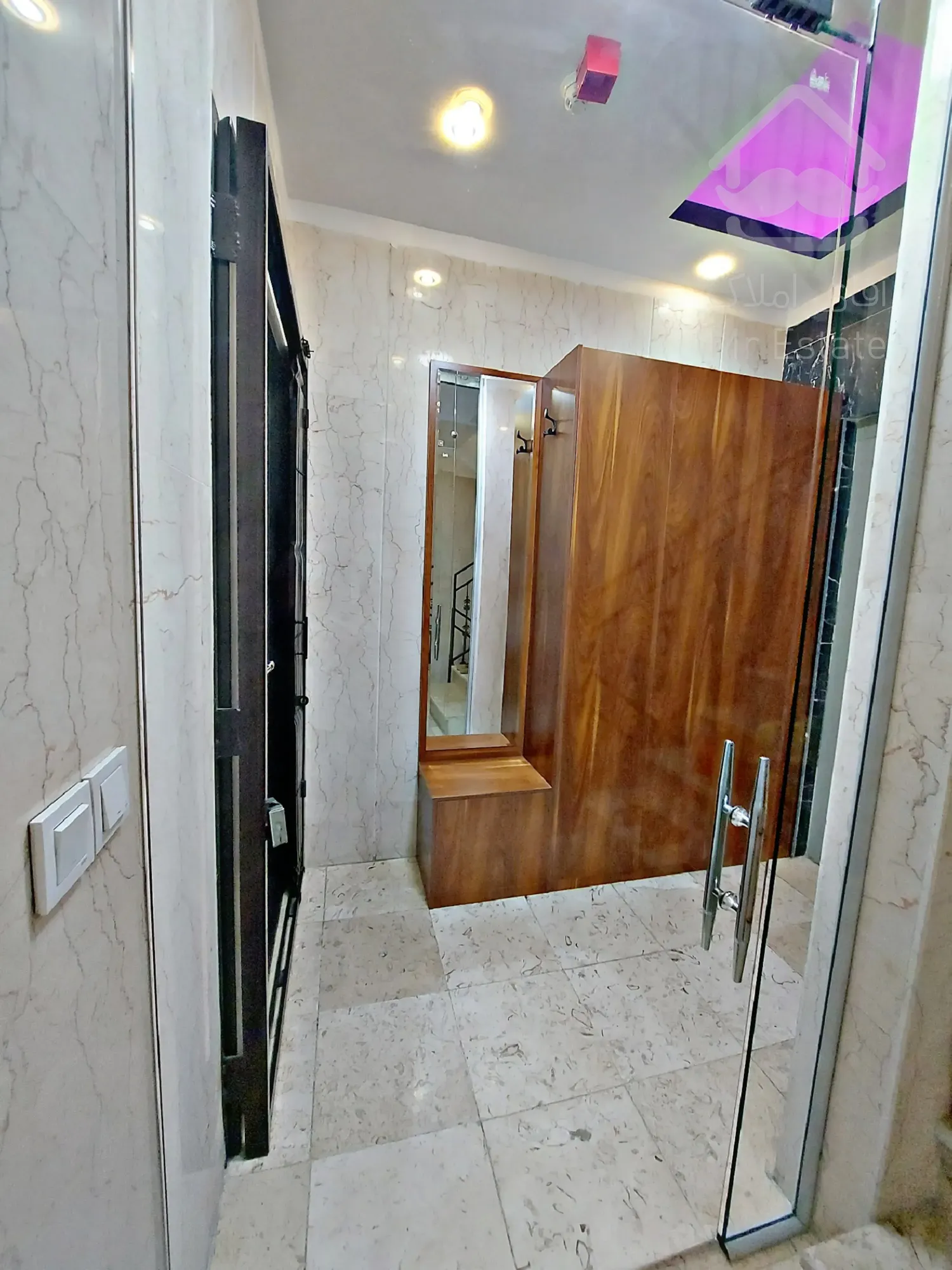 150متری تاپ لول،۳خواب مستر،شهرک راه آهن(شخصی ساز،بامشاعات آبی )