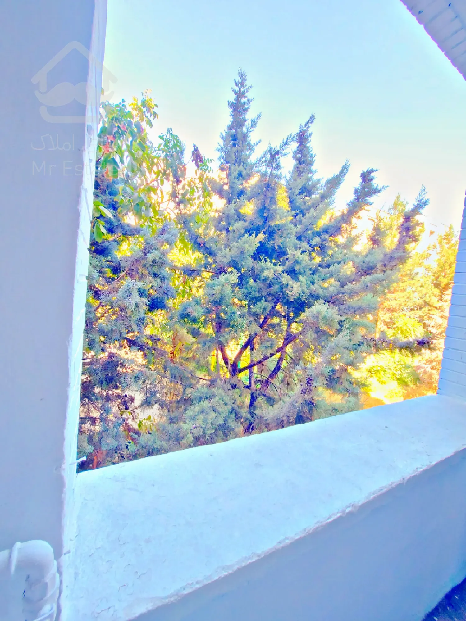 ۸۲متری۲خواب،باسازی ونقاشی شده،دوکله نور،درفاز۲مجتمع گلستان