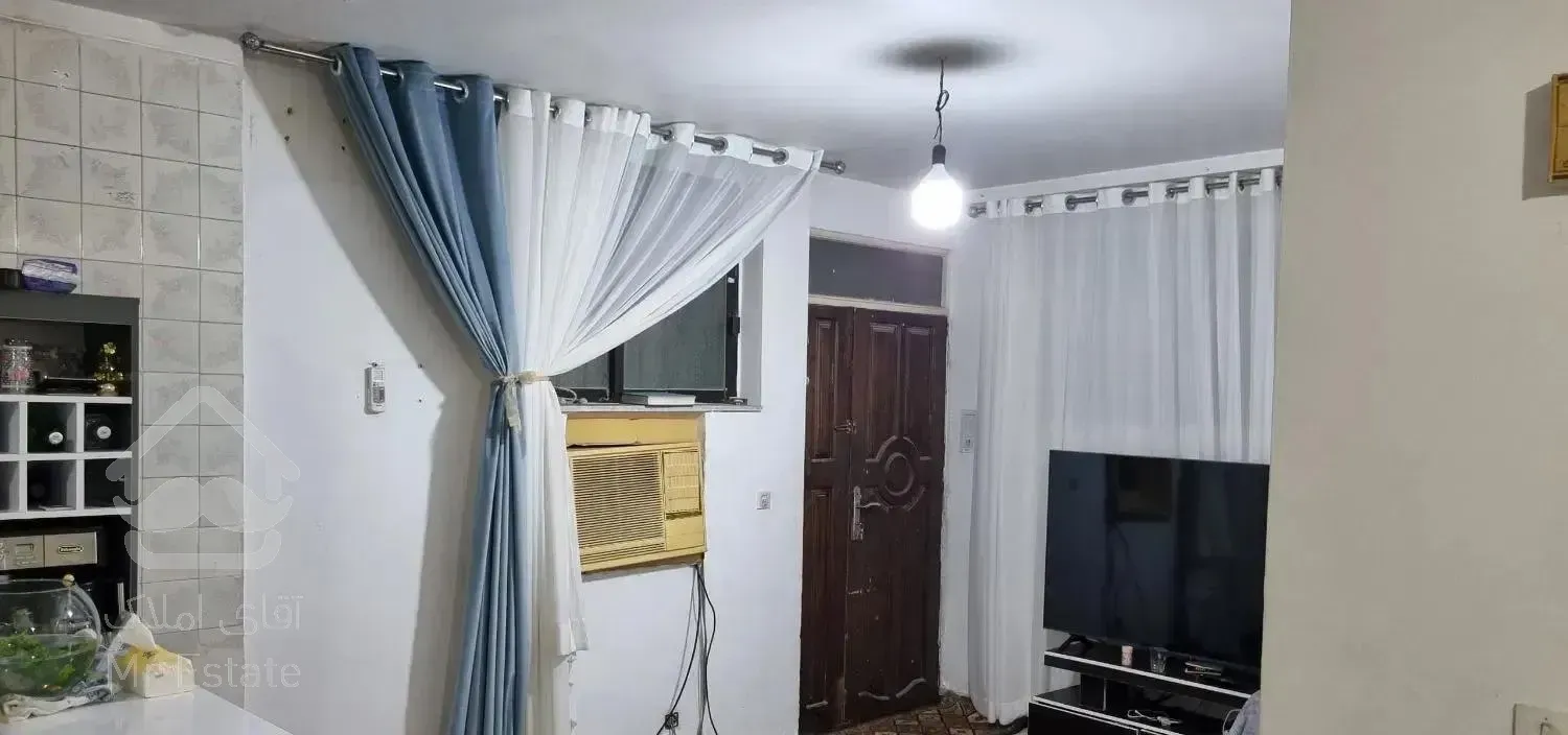 آپارتمان ۸۰ متری ۲ خوابه مرکز شهر