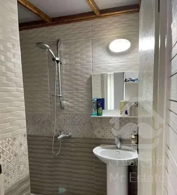 فروش واحد ۱۳۰ متری شهرکی دید ابدی دریا