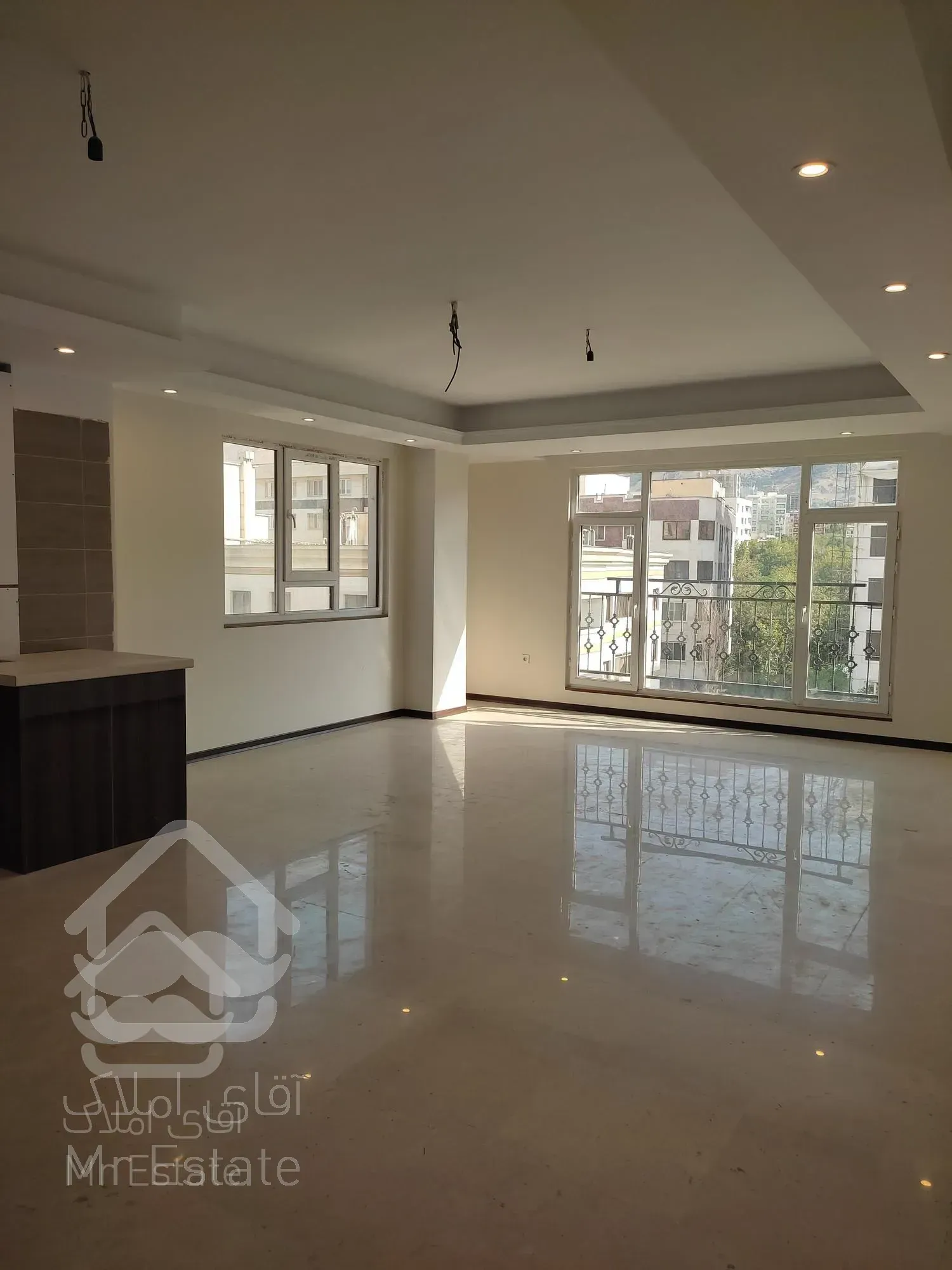 145متر نوساز  طبقه پنجم  ویو عالی