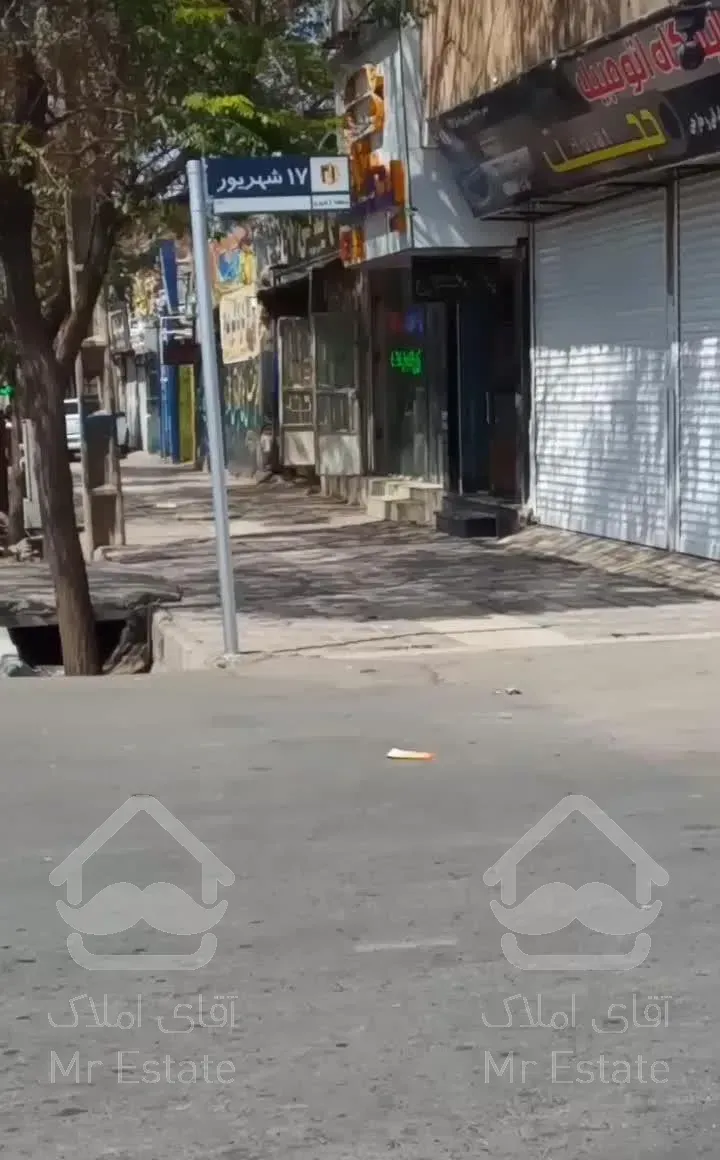 خانه گنبدی سند تکبرگ قابل سکونت۱۰ دقه تا مشتاق