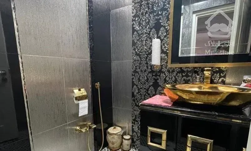 ۲۲۸متر۳خ مستر/۴ساله/فول فرنیش/لابی مجلل ویو ابدی