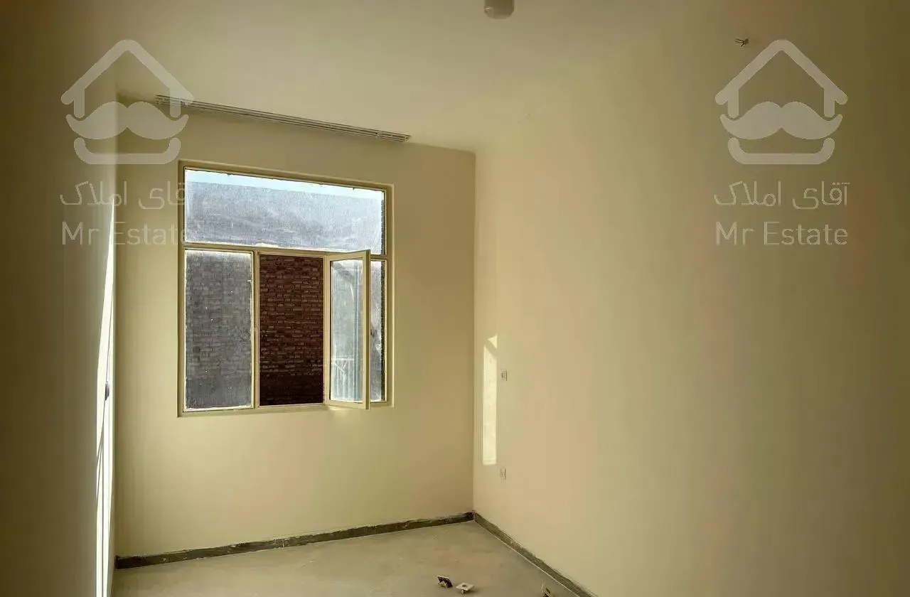 واحد ۹۵متری خیابان فلسطین