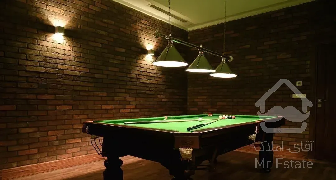 ۹۳ متری فول امکانات