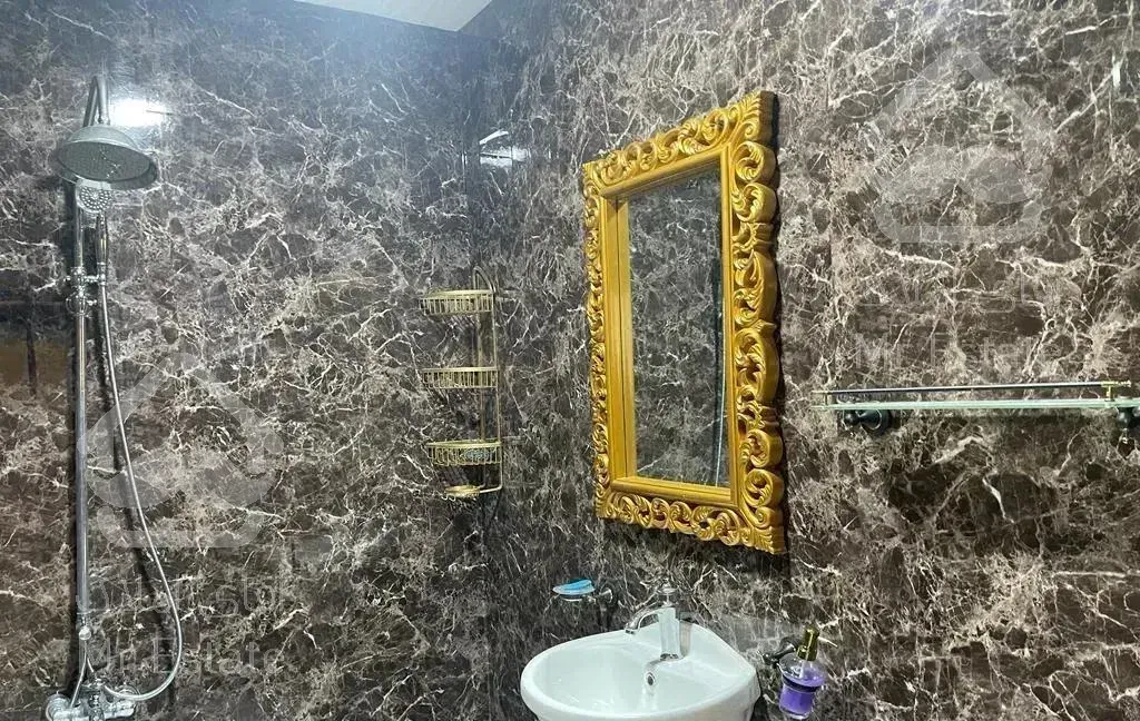 4 واحد سنتی 110 متری فول بازسازی+کولر