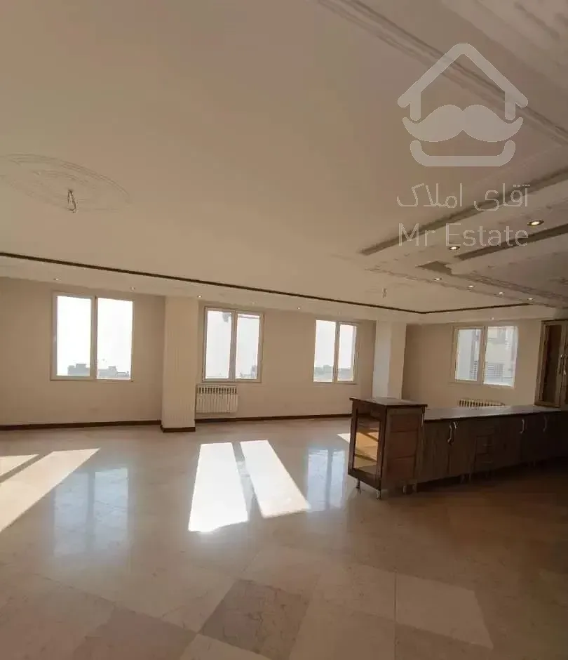 آپارتمان۱۲۵متری/۳خواب/دزاشیب/نور شمال و جنوب/۲تراس