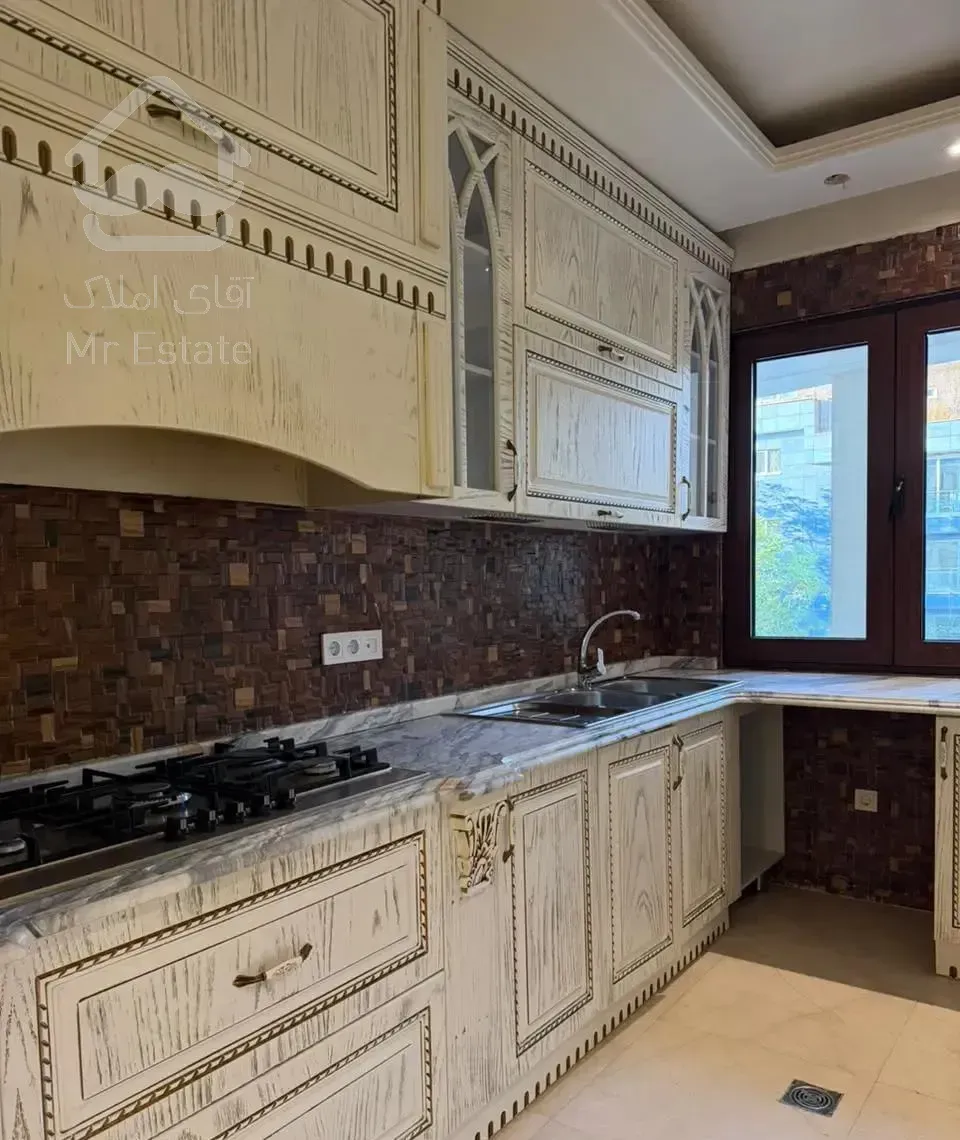 الهیه ۱۵۰ متر کلاسیک فول مشاعات