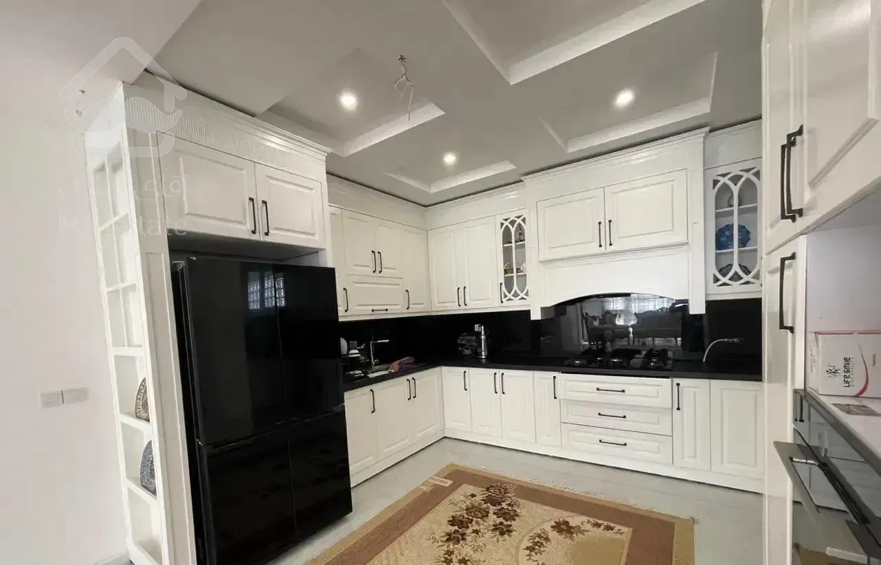 ۱۷۵متر/حاشیه حافظ/صفر/خوش نقشه/