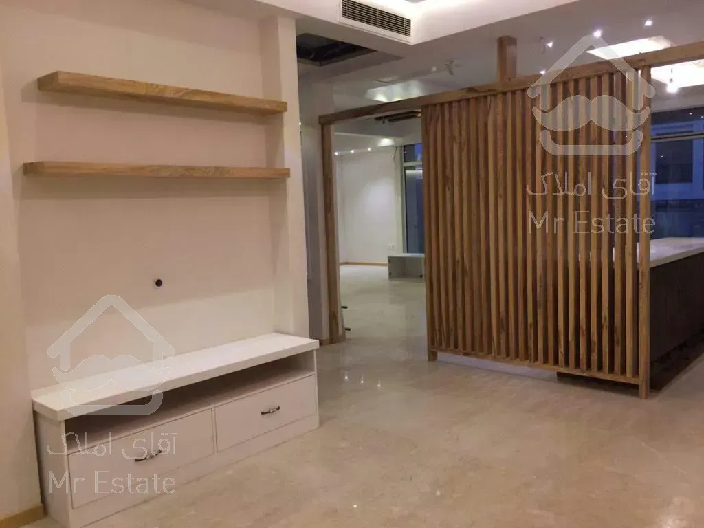 خرید آپارتمان 215 متری فرمانیه