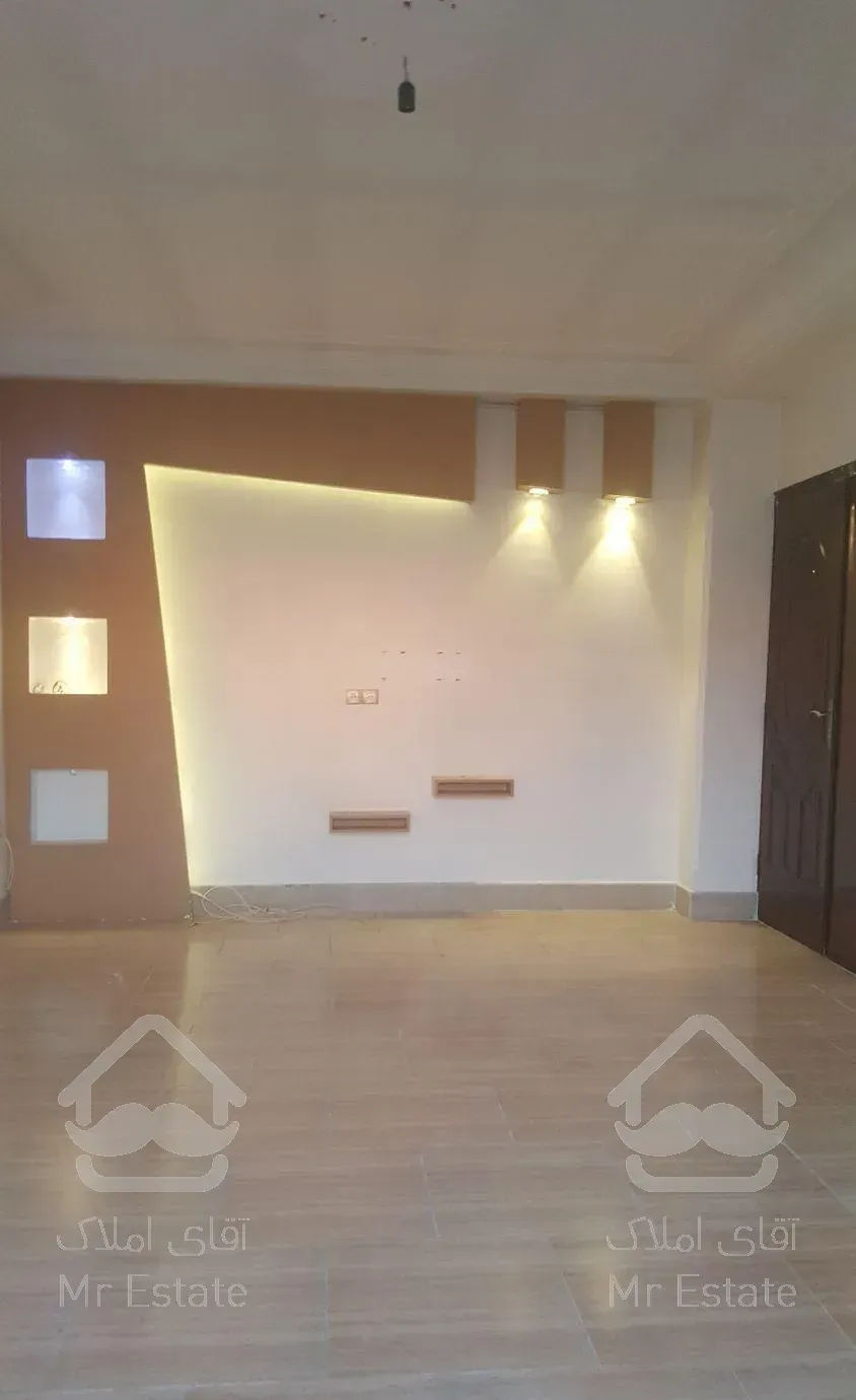 آپارتمان ۷۰ متری تمیز خیابان شریعتی معلم