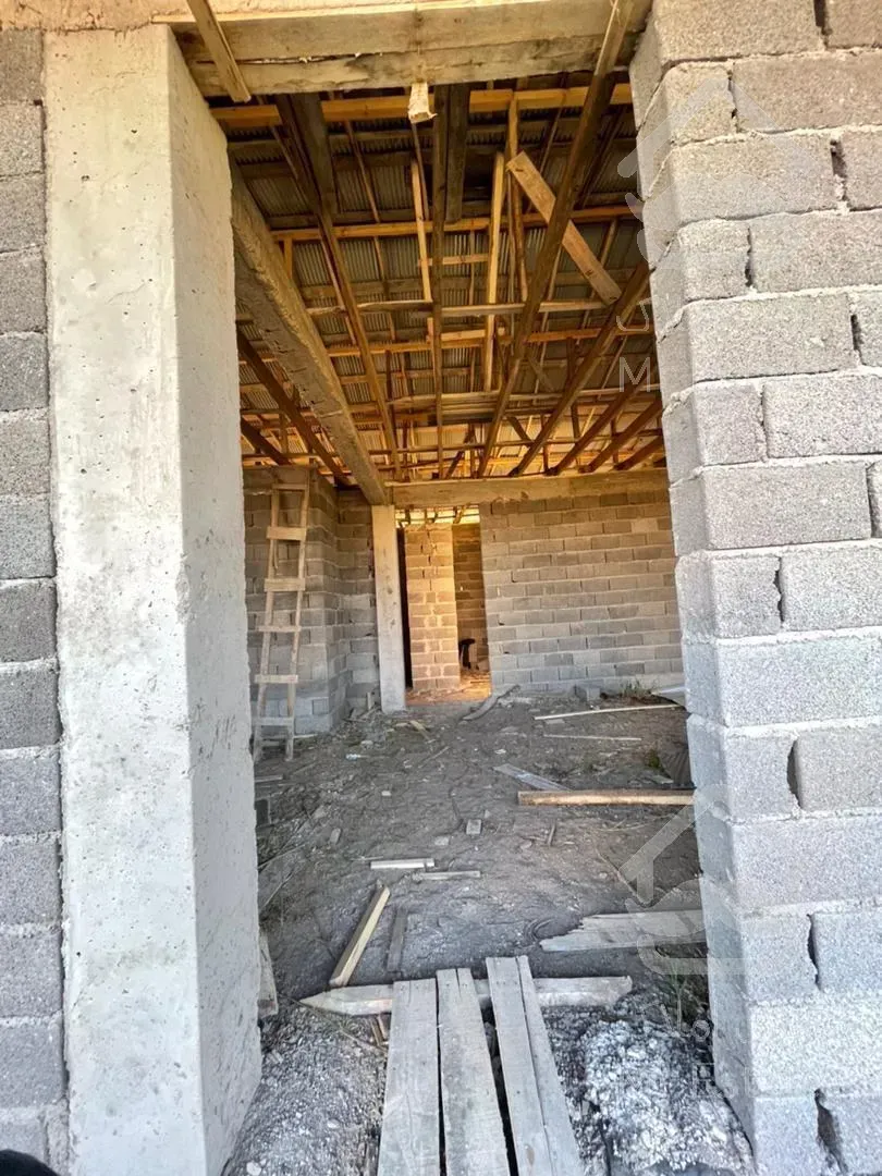 فروش ویلا نیمه کاره 110 متری