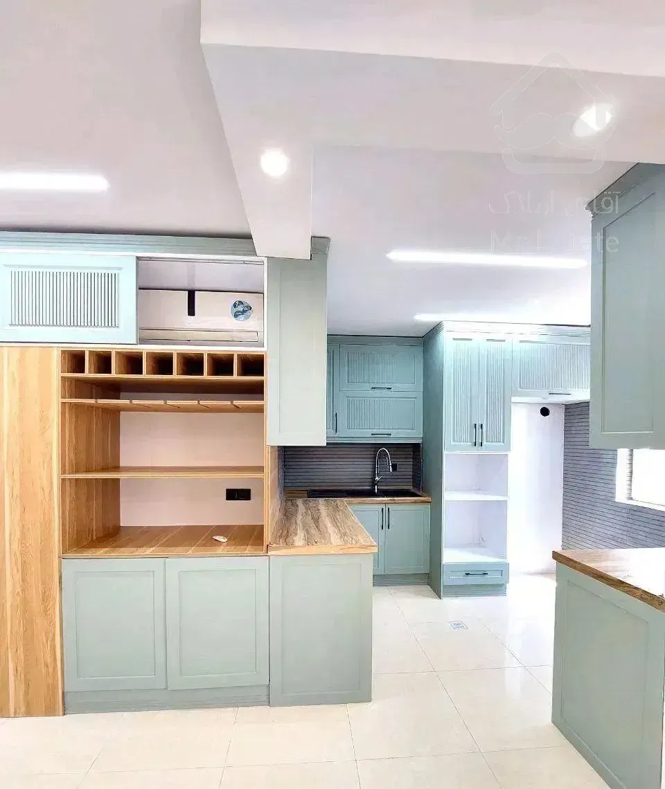 72متر / رو بـه نـما + فـول دیـزایـن /پارکینگ/سندار