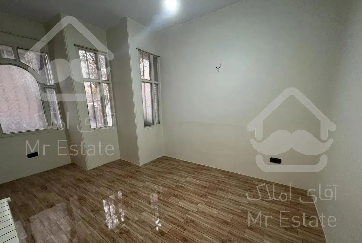 ۱۲۰متر۳خواب/تجریش دزاشیب ابتدای باهنر