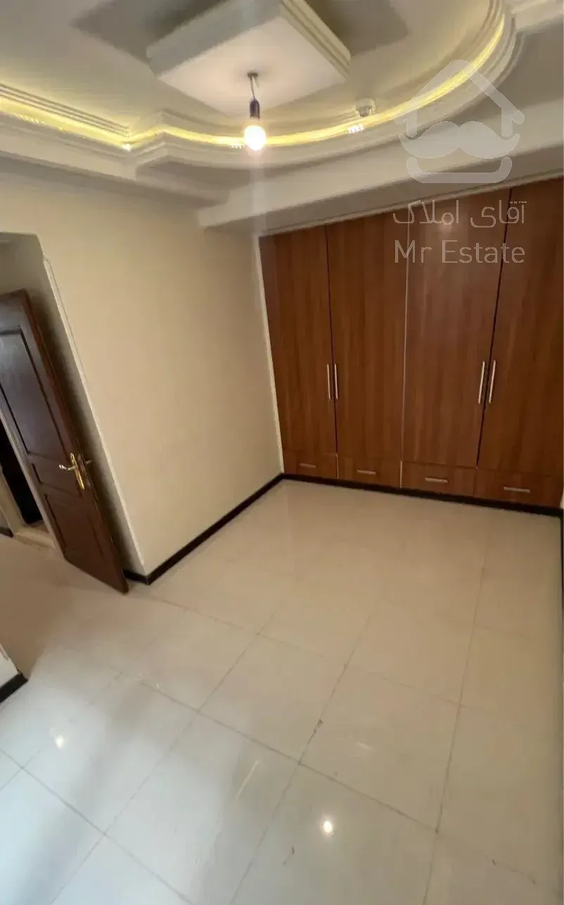 اپارتمان ۱۲۰ متر دو خواب فول مشاعات استخر/شهرک غرب