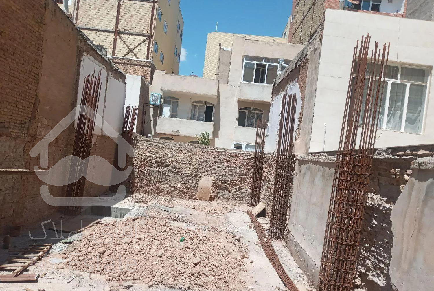 حیاط،قطعه،زمین،با پروانه ساخت شرشرا