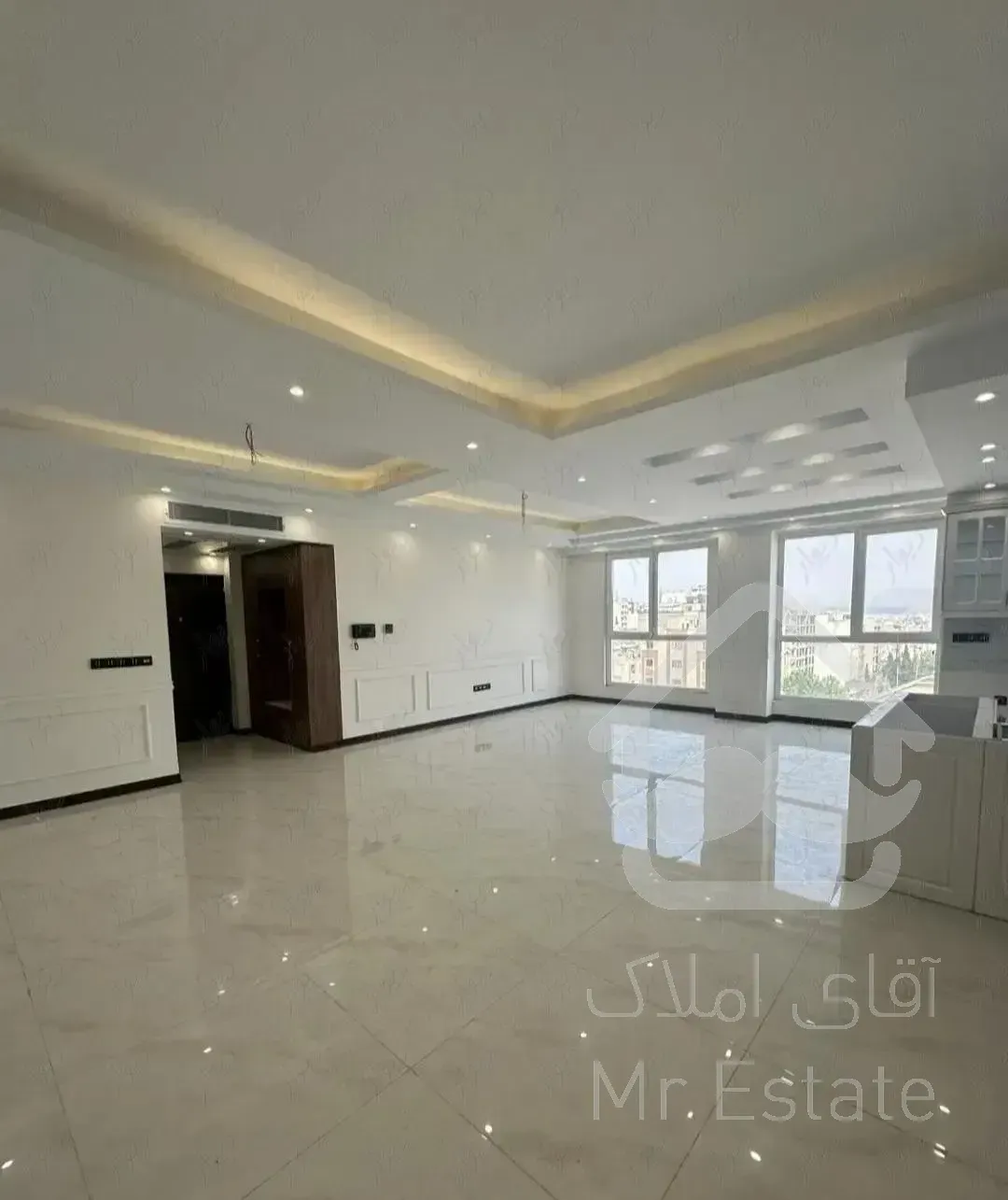 ۱۴۵ متر ۳ خواب فول امکانات سالن پرده خور